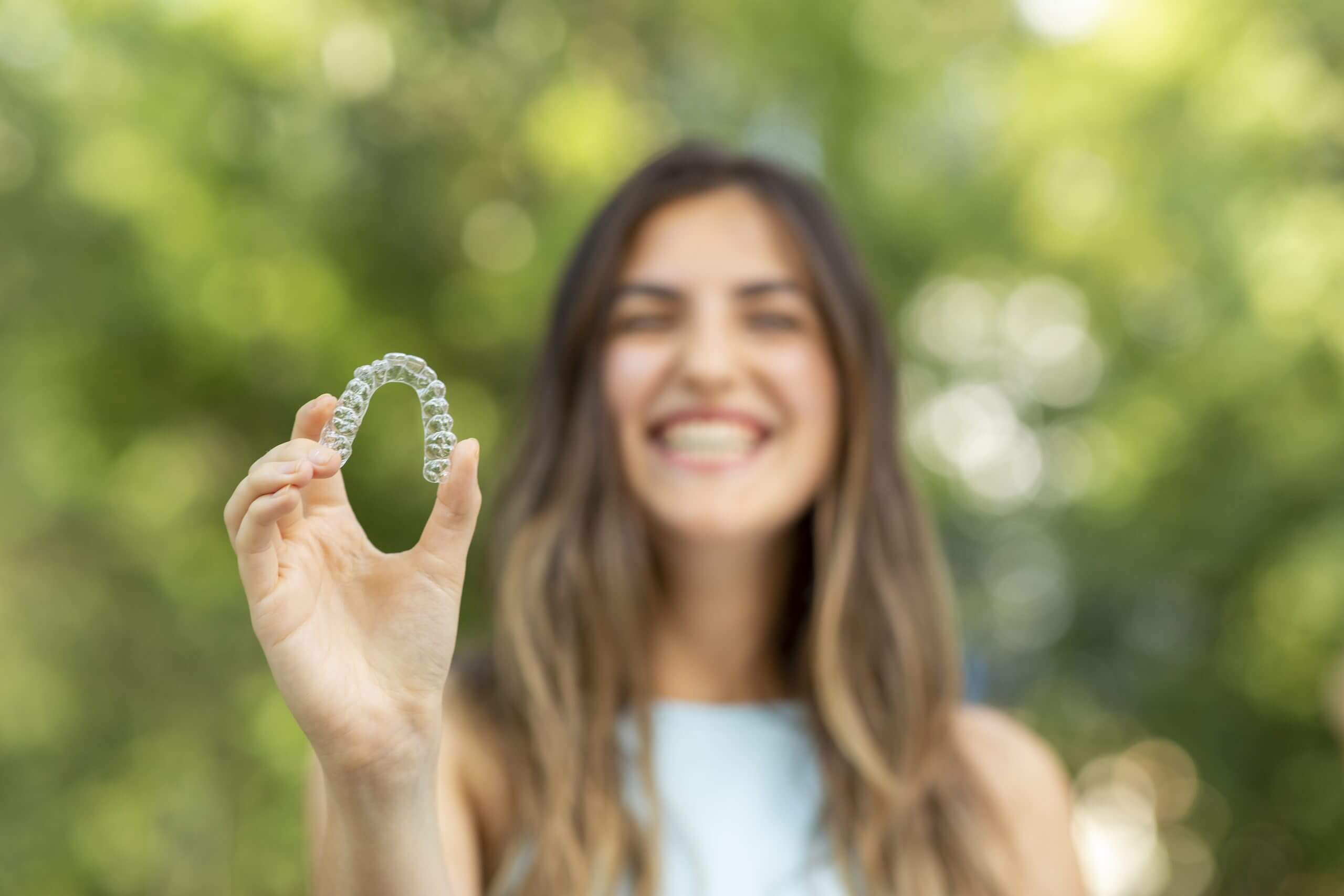 Coquilles transparentes invisalign